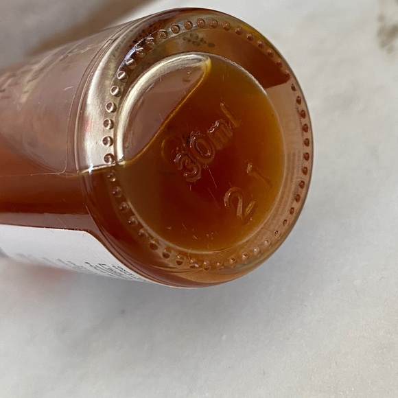 NEW Tan-Luxe THE FACE Illuminating Self-Tan Drops | Light/Medium - Picture 9 of 13